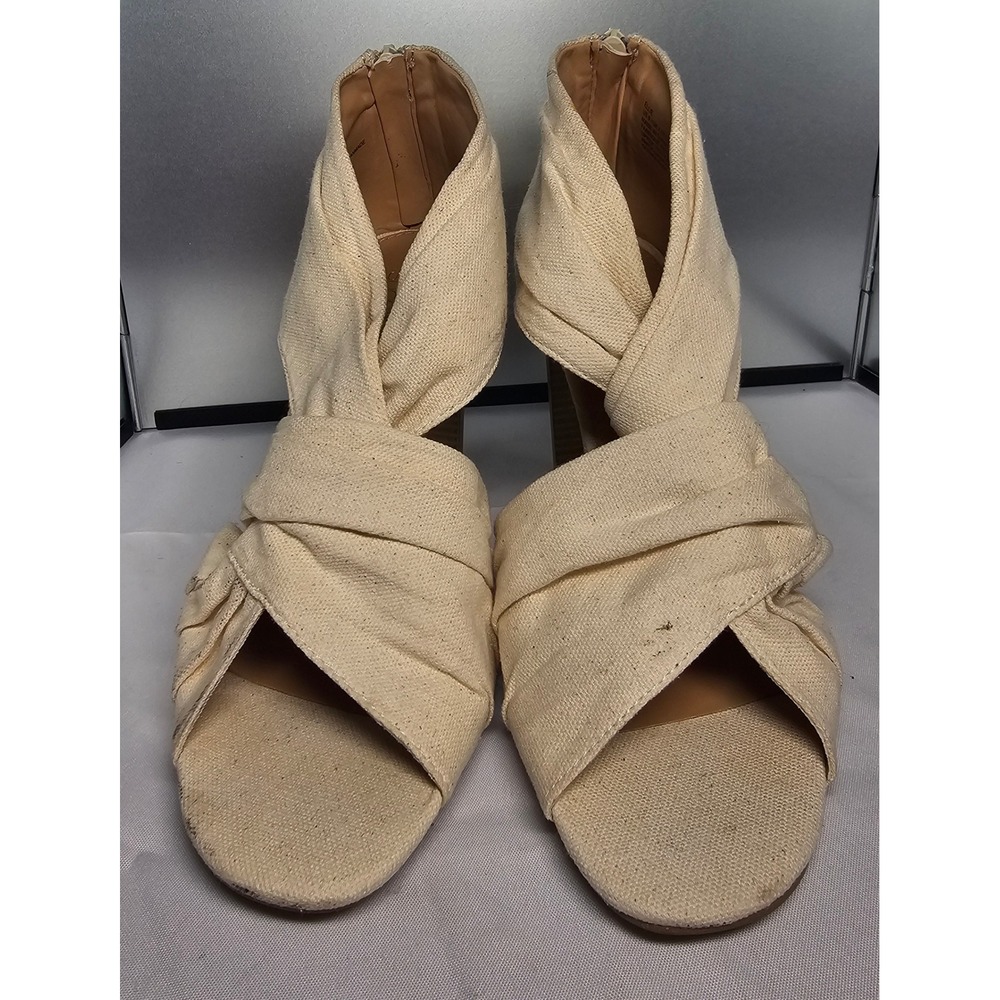 Ellie Peep Toe Block Heels Sz 9 Natural Beige Zip Up Back Casual #333 - Picture 8 of 9